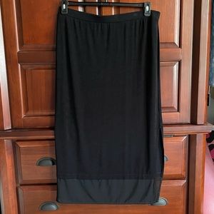 Must Have Black Travelers Chico’s Long Skirt 🖤